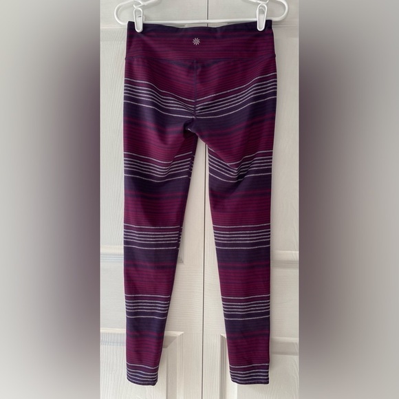 Athleta Chaturanga Purple Striped Leggings Size M - Picture 4 of 10